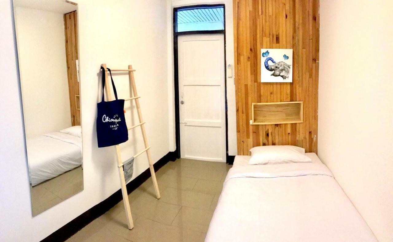 Cozy By Funwahn Bed & Breakfast Chiang Mai Eksteriør bilde